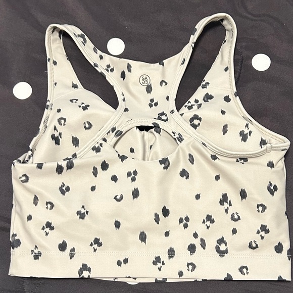 Leopard Print Crop Tank - Picture 4 of 4